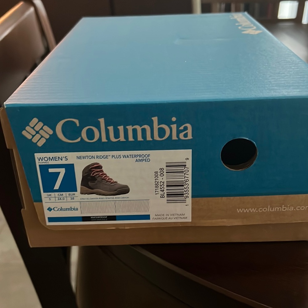 Hiking Boots, Columbia, Pink and Gray